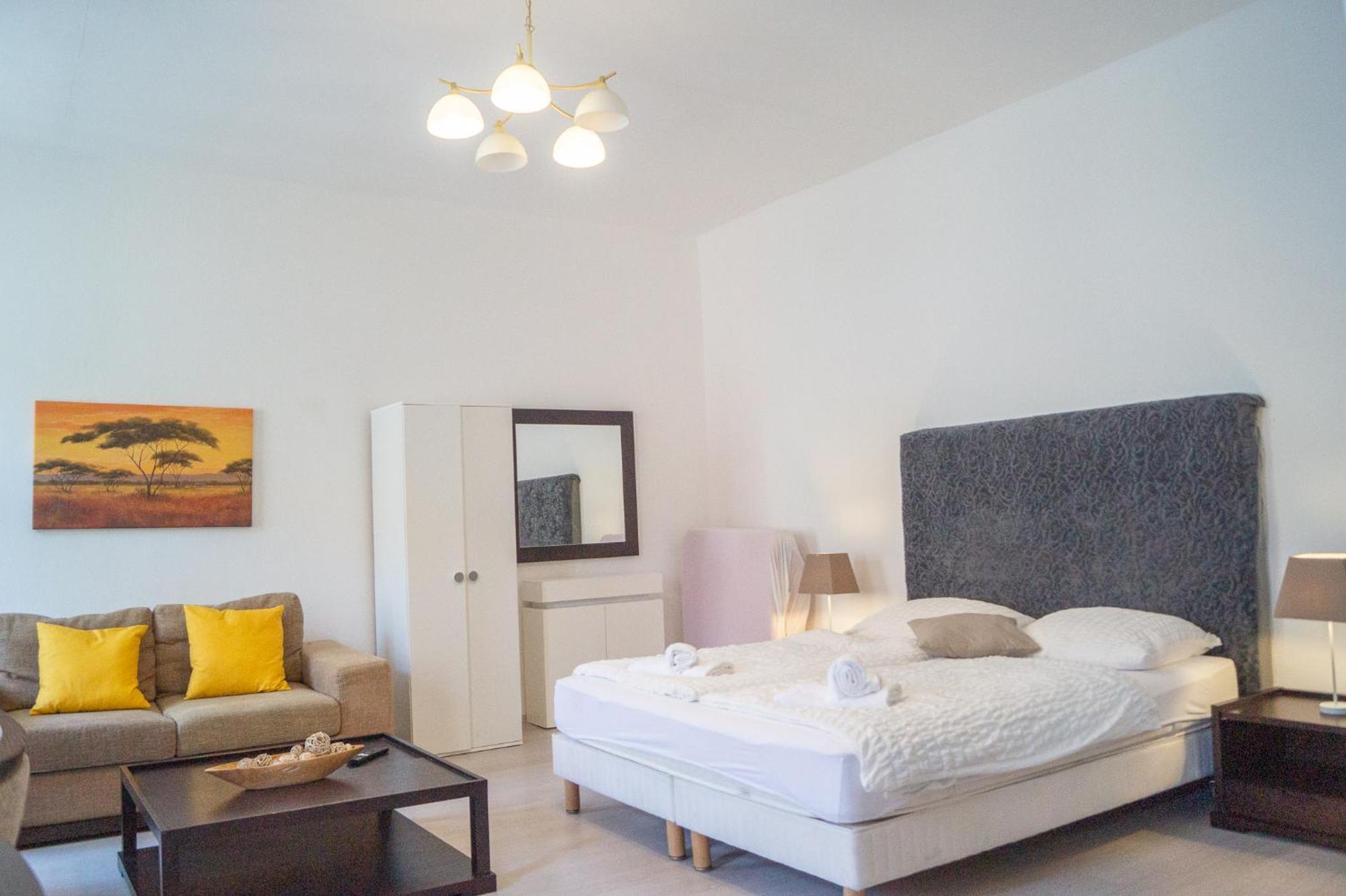 2 Pleasant Flats - Perfect For Long * Wien